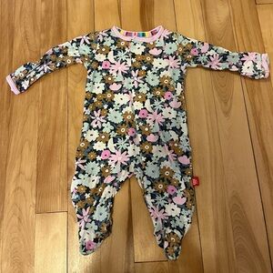 NB magnetic me pajama